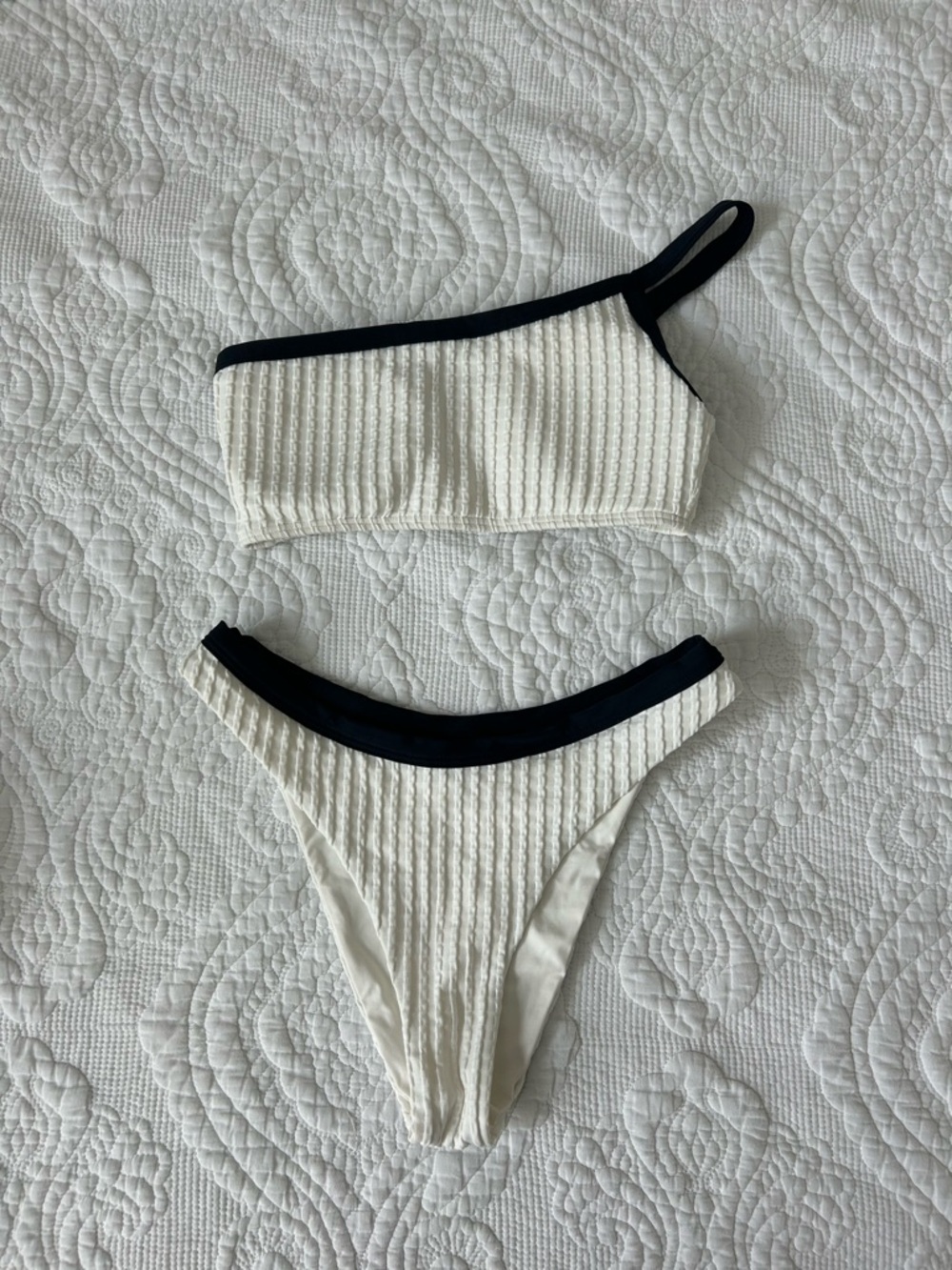 l*space One-Shoulder Ribbed Bikini in White with Black Trim